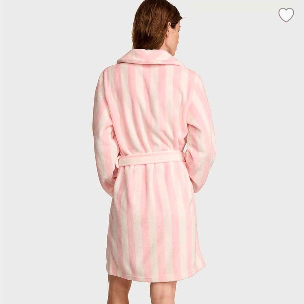 NWT Victoria's Secret Pink & White Striped Plush Robe and Slippers Set - Picture 3 of 10